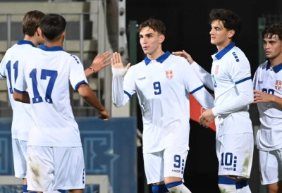 ЕНГЛЕСКА ПОЛОЖИЛА КОПЉА ПРЕД „ОРЛИЋИМА“ Велики тријумф Србије на путу до Европског првенства