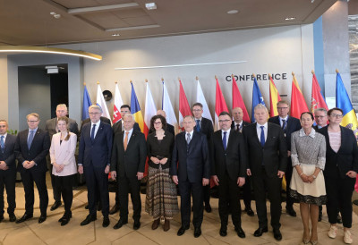 УНАПРЕЂЕЊЕ МЕЂУНАРОДНЕ ПОЛИЦИЈСКЕ САРАДЊЕ У БОРБИ ПРОТИВ КРИМИНАЛА  Састанак министара унутрашњих послова