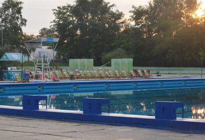 ВЕЛИКИ ПЛАНОВИ ЗА БАЗЕНЕ У ЗРЕЊАНИНУ Представљен урбанистички пројекат, планирана је изградња модерног комплекса ЕВО КАКО ЋЕ ИЗГЛЕДАТИ