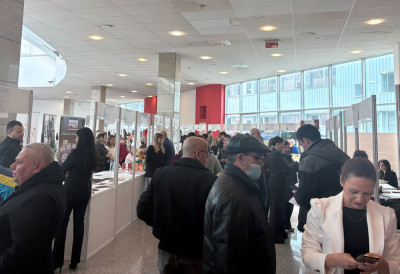 ТРАЖЕНИ РАДНИЦИ У ПРОИЗВОДЊИ, ТРГОВИНИ, САОБРАЋАЈУ... На Сајму запошљавања исказана потреба за 400 радника у 40 предузећа