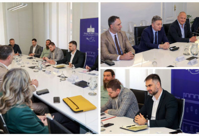 ДРЖАВНИ ДАТА ЦЕНТАР ПОТРЕБАН ЈЕ НОВОМ САДУ Градоначелник Мићин са представницима канцеларије за ИТ и Е-управу