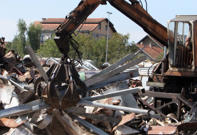 НОВИ САД И ОКОЛИНА ДОБИЈАЈУ РЕГИОНАЛНИ СИСТЕМ ЗА УПРАВЉАЊЕ ОТПАДОМ Објављен тендер за набавку опреме ЕВО ДО КАДА ТРАЈЕ