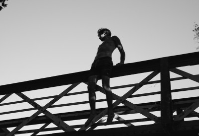 ПРАВА ДРАМА НА ДУНАВУ Човек скочио са Панчеваког моста РЕНАТО ГРБИЋ ПОНОВО БИО НА ПРАВОМ МЕСТУ У ПРАВО ВРЕМЕ