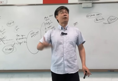 (ВИДЕО) Предвидео Трампов долазак на власт и напад на Иран! КИНЕСКИ НОСТРАДАМУС: ВАШИНГТОН ГУБИ РАТ Ко је Ђијанг Сјуекин?