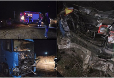 (ФОТО, ВИДЕО) „Ауди“ потпуно смрскан! ПРВЕ СЛИКЕ С МЕСТА ЈЕЗИВЕ НЕСРЕЋЕ КОД НОВОГ ПАЗАРА Једна особа задобила ТЕШКЕ ПОВРЕДЕ обе ноге!