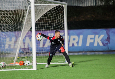 ПЕТАР ЛУЖАЈИЋ, ЖИВИ ФУДБАЛСКИ САН У ПРВОЈ ИСКРИ ИЗ БАРИЧА Голманско срце Српске лиге