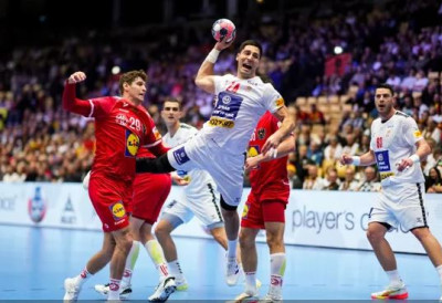 РУКОМЕТАШИ ДОЧЕКУЈУ ЛИТВАНИЈУ У ПРЕДКВАЛИФИКАЦИЈАМА ЗА СВЕТСКО ПРВЕНСТВО: Има времена за Мађаре