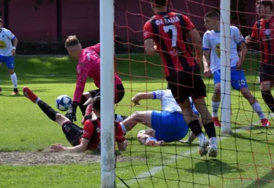 ФУДБАЛЕРИ КАБЕЛА РЕМИЗИРАЛИ У ПРВОЈ ЛИГИ СРБИЈЕ  Подела плена у ватромету голова