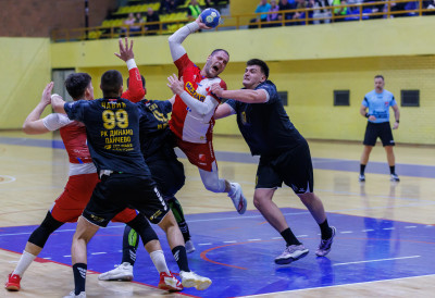 РУКОМЕТАШИ ВОШЕ СЕ ПОБЕДОМ ВРАТИЛИ НА ЧЕЛО ТАБЕЛЕ АРКУС ЛИГЕ: Пресудиће величина борбе у ратнику