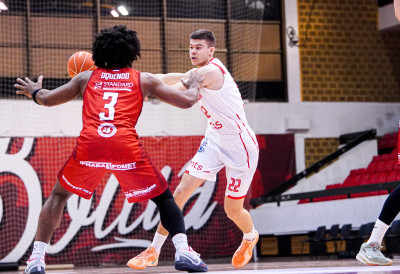 КОШАРКАШИ СПРЕМНИ ДА НАСТАВЕ ПОБЕДНИЧКИ НИЗ У КЛС  У Земуну увек незгодно