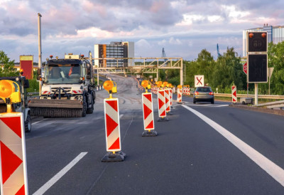 УПОЗОРЕЊЕ, АКО ПУТУЈЕТЕ ЗА ГОЛУБАЦ Изводе се радови на државном путу, биће наизменичног пропуштања возила