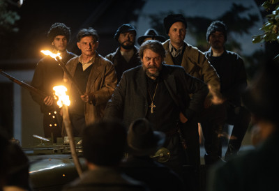 ПОГЛЕДАЈТЕ ЈОШ ЈЕДАН ТРЕЈЛЕР ЗА „СЕНКЕ НАД БАЛКАНОМ 3” (ВИДЕО) БЈЕЛОГРЛИЋ НАС УВОДИ У НОВЕ ТАЈНЕ ИГРЕ МОЋИ, откривамо све детаље завршних епизода, многи глумци прикључују се овој мистерији