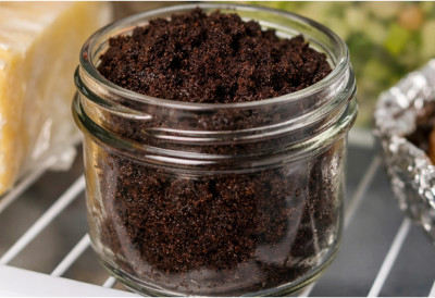 КАФЕНИ ТАЛОГ РЕШАВА ЈЕДАН ОД НАЈНЕПРИЈАТНИЈИХ КУХИЊСКИХ ПРОБЛЕМА! Ево како да га искористите уместо да га баците