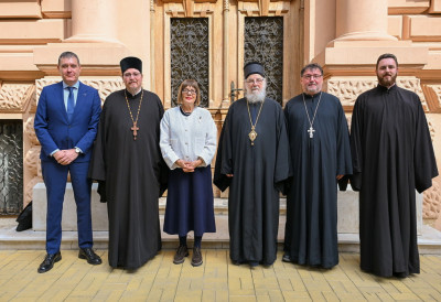 ОБНОВА ДУХОВНОГ И КУЛТУРНОГ НАСЛЕЂА НА ФРУШКОЈ ГОРИ Покрајинска влада и Епархија сремска на истом задатку