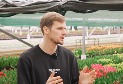 КАКО ПОЉОПРИВРЕДНО ИСКУСТВО ИЗ РУСИЈЕ ПРИМЕНИТИ НА СРБИЈУ Лале као пословни модел, од луковице до цвета, од сна до бизниса