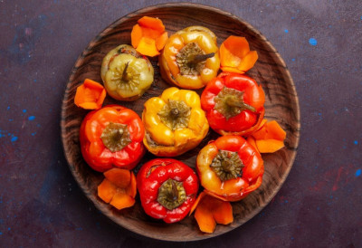 ОВО ЈЕ ТАЈНИ РЕЦЕПТ ИЗ МАНАСТИРА ОСТРОГ Посне барене паприке од само 3 састојка и без капи уља