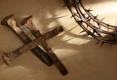 “ПОГУБИТЕ МЕ, ШТА ЧЕКАТЕ?!“ Мушкарцу који је убио пастора, разапео га и ставио му круну од трња пресело суђење