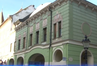 Суботица продаје објекат на Корзоу! ДОМ ВОЈСКЕ У СТРОГОМ ЦЕНТРУ ИДЕ НА ДОБОШ Почетна цена милионска, а правила су ова