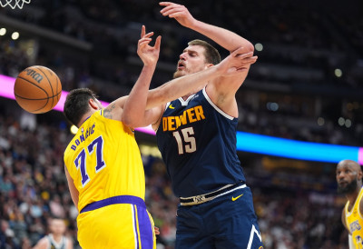 (ВИДЕО) ЗНА СЕ КО ЈЕ ГАЗДА! ЈОКИЋ БОЉИ ОД ДОНЧИЋА: Словенац зарадио и техничку, Леброну покварено славље