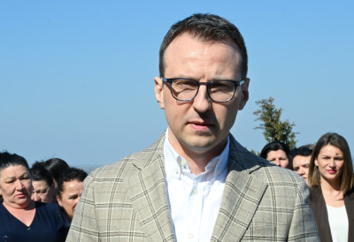 СРБИЈА УМИРУЈЕ ГРАЂАНЕ Петковић: На КиМ ће сутра бити нормалан радни дан, ЗДРАВСТВО И ПРОСВЕТА У СИСТЕМУ ДРЖАВЕ