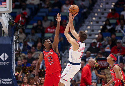 (ВИДЕО) БОГДАНОВИЋ КОНАЧНО ОНАЈ СТАРИ Пљуштале тројке, ПУБЛИКА ОДУШЕВЉЕНА