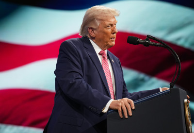 ТРАМП МЕЊА "ОРМУСКИ МОРЕУЗ" У "ТРАМПОВ МОРЕУЗ" Председник САД најавио пораз Ирана