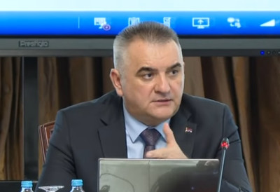 ПОДНЕО ОСТАВКУ ПА ОДМАХ РЕИЗАБРАН Влада Републике Српске наставља у истом саставу