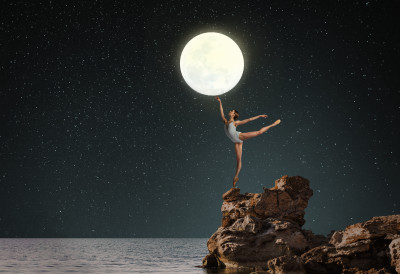 СТИЖЕ НАМ ПУН МЕСЕЦ У ВАГИ 2. АПРИЛА Ево шта ће донети сваком хороскопском знаку