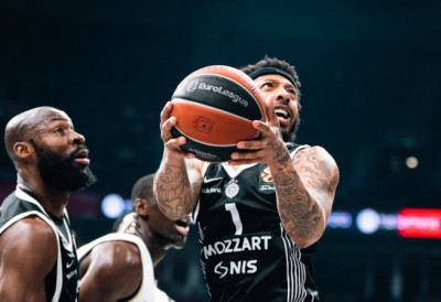 КОШАРКАШИ ПАРТИЗАНА У ДРАМИ БОЉИ ОД АСВЕЛА Џоунс у последњој секунди донео победу