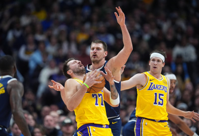 ЈОКИЋ ОТКРИО ДА СЕ ДРУЖИО СА ДОНЧИЋЕМ, АЛИ НА ПАРКЕТУ ДРУГА ПРИЧА:" Били смо код мене кући, дружили смо се мало, тако да је на терену било само пословно"