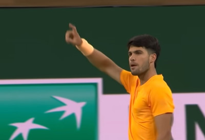 ПРЕОКРЕТ АЛКАРАЗА: Шпанац након изгубљеног сета „додао гас“ за осмину финала Индијан Велса