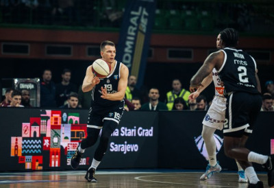 КОШАРКАШИ ПАРТИЗАНА СЛАВИЛИ У ПАРИЗУ Мајсторије црно-белих за нови скалп