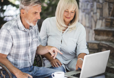 РАДНИЦИ У ПЕНЗИЈУ СА 57 ГОДИНА! Ова компанија нуди посебан програм за хиљаде запослених