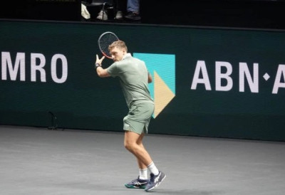 ХАМАД МЕЂЕДОВИЋ У ФИНАЛУ ЧЕЛЕНЏЕРА У НАПУЉУ: Српски тенисер у полуфиналу надиграо Виталија Сашка