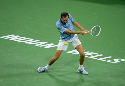 (ВИДЕО) ДРЕЈПЕР НАПАО МЕДВЕДЕВА: Рус славио и заказао полуфинале са Алкаразом, за финале и Синер-Зверев