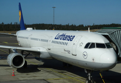 Шведска одбија да предузме озбиљне кораке за евакуацију својих грађана из Дубаија: Хиљаде Швеђана не може да се врати кући!