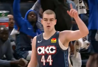 ЈОШ ЈЕДНА СЈАЈНА ПАРТИЈА ТОПИЋА: Предводио Оклахому у тријумфу над Мемфисом