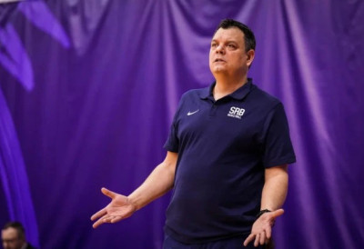 ПАВЛОВИЋ ПОСЛЕ ПОБЕДЕ СРБИЈЕ НАД ИСЛАНДОМ: "Мораћемо озбиљно да поразговарамо"; РОСИЋ: "Показале смо карактер"; ПОПОВИЋ: "Најлепше је играти пред својом публиком"