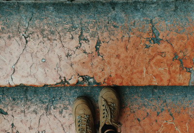 (ФОТО) Александар и Нина КОРАЧАЈУ за Николу и Катарину! ВЕЛИКИ ХУМАНИТАРЦИ СТИГЛИ У НИШ Пао 920. километар (ФОТО)