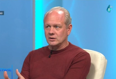 "НОВИ КОМЕНТАР ЦЕТИНСКОГ КАО ДА ЈЕ ИЗАШАО ИЗ УСТАШКИХ ЈАМА" Панаотовић одбрусио хрватском певачу