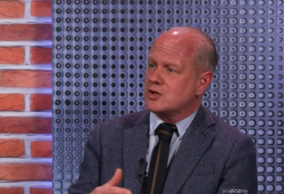 (ВИДЕО) "СВЕТ ЈЕ ПОСТАО ТЕСНО И НЕСТАБИЛНО МЕСТО" Панаотовић о рату на Блиском истоку: Можда смо већ у Трећем светском рату!