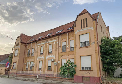 ПРИЧА О ЗГРАДИ СТАРОЈ ЈЕДАН ВЕК Мало ко зна да је овде некада био санаторијум познатог лекара