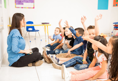 ШТА СЕ ДЕШАВА У ВРТИЋИМА У СРБИЈИ После случаја у Чачку отворена питања БЕЗБЕДНОСТИ