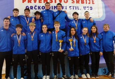 РВАЧКИ КЛУБ СЕНТА ОСВОЈИО ТИТУЛУ ЈУНИОРСКОГ ШАМПИОНА СРБИЈЕ у обе конкуренције