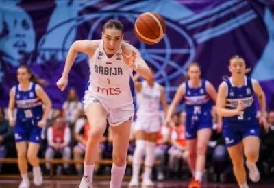 КОШАРКАШИЦЕ СРБИЈЕ УСПЕШНЕ ПРОТИВ ИСЛАНДА У КВАЛИФИКАЦИЈАМА ЗА ЕП: Рутински у Новом Саду