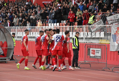 (УЖИВО) ВОЈВОДИНА ИГРА СА РАДНИЧКИМ У КРАГУЈЕВЦУ: Мирују мреже на "Чика Дачи"