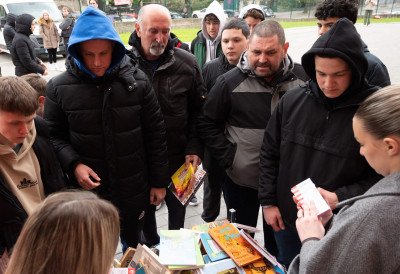 ФК ЦРВЕНА ЗВЕЗДА: Сваки навијач који донесе књигу добија улазницу за меч са Радничким