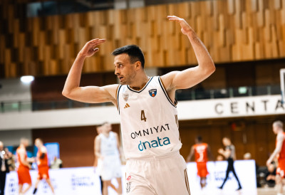 АВРАМОВИЋ ЗА ВЕЛИКИ ПРЕОКРЕТ ДУБАИЈА: Мицић одличан у тријумфу над Фенером