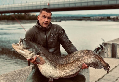 РАПОРТ С ВОДЕ Уловио рибу каква се једнов хвата у животу