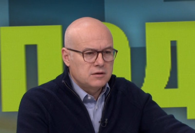 БИЋЕМО СПРЕМНИ ЗА ИЗБОРЕ, БИЛИ ОНИ ПРЕД ЛЕТО ИЛИ КРАЈЕМ ГОДИНЕ: Вучевић нема дилему ко треба да буде кандидат СНС за премијера! Имао је питање и за блокадереб